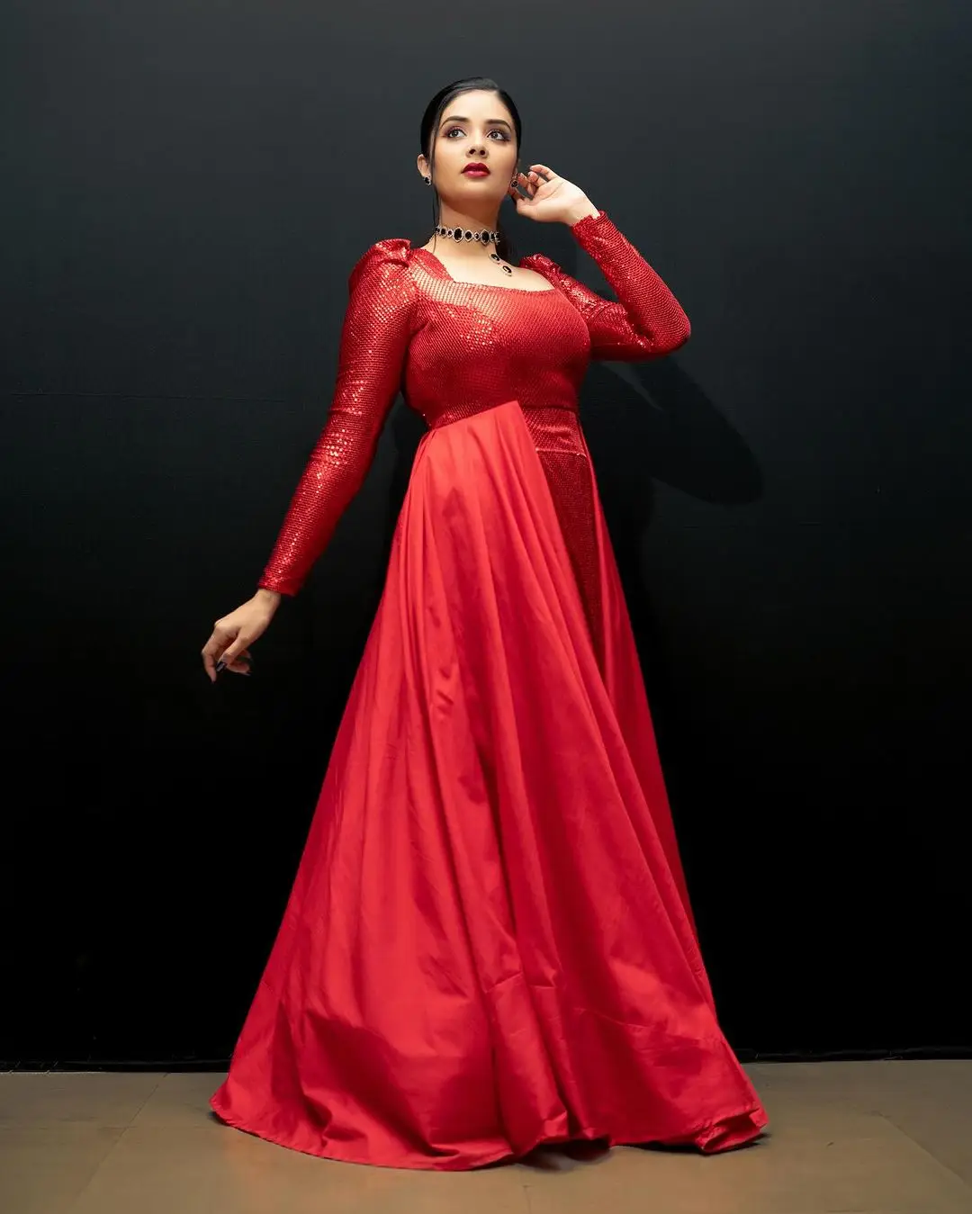 Indian TV Actress Sreemukhi in Long Red Gown